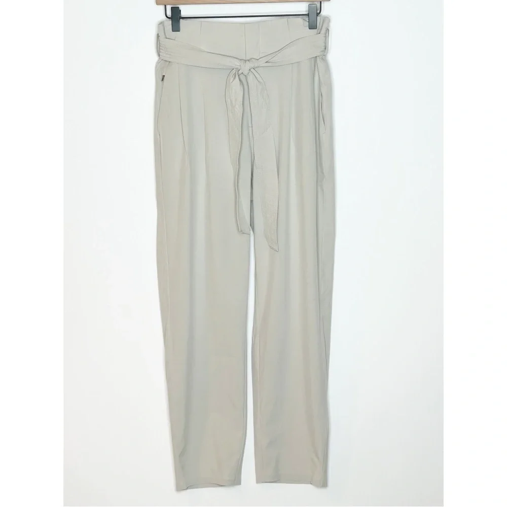 Athleta Skyline Pant II Paperbag Light Beige Size 10 - Picture 4 of 14